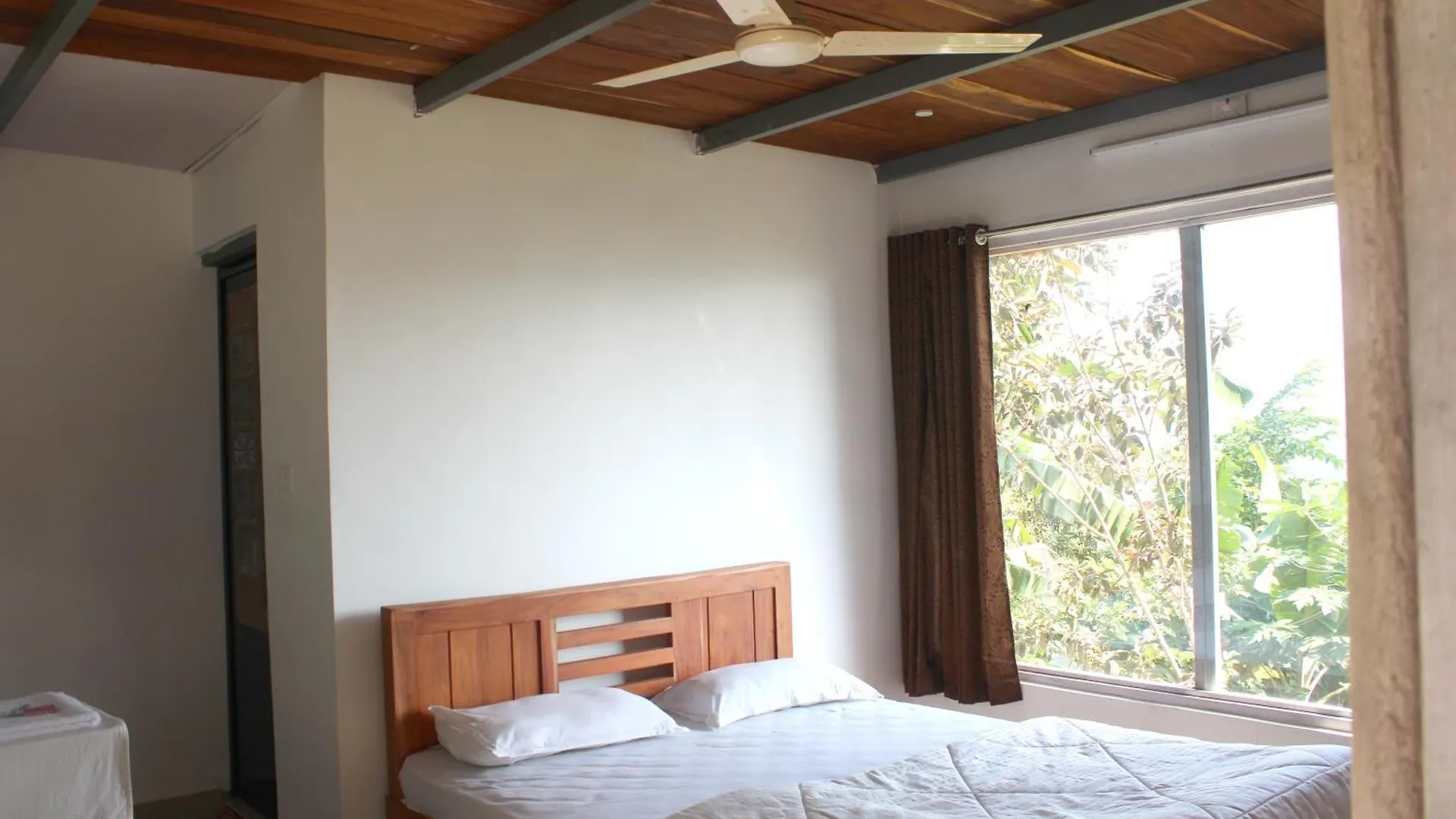 酒店 Mist Farm House Kudayattur